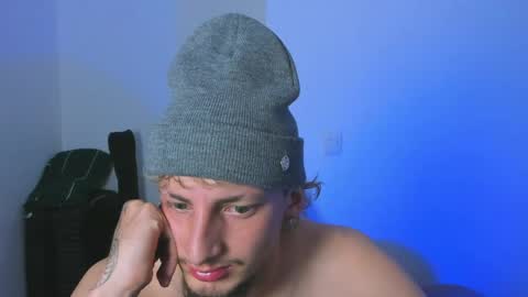 Snapshot of zarcoox chatting on 04-09-26, 06:19 Zarcoo online show from 04-09-26, 06:19