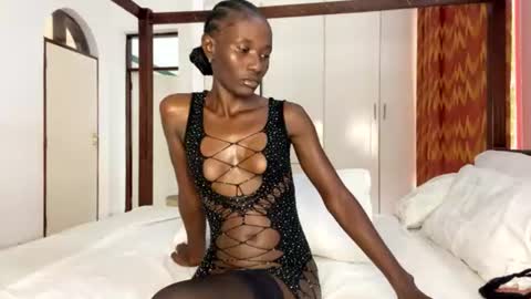 zaria_amara online show from 07-04-26, 12:22