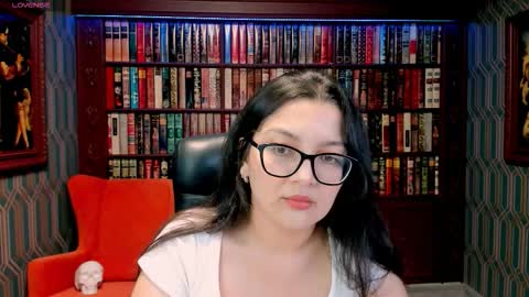 Snapshot of zarifabevi chatting on 10-12-25, 04:39 Zarifa online show from 10-12-25, 04:39