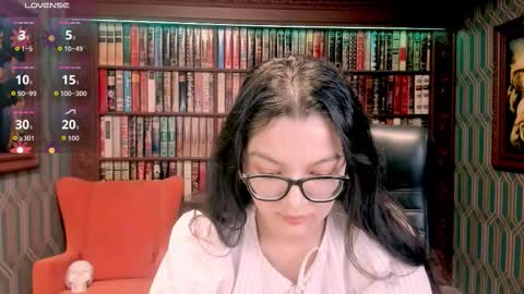 Snapshot of zarifabevi chatting on 10-16-25, 08:32 Zarifa online show from 10-16-25, 08:32