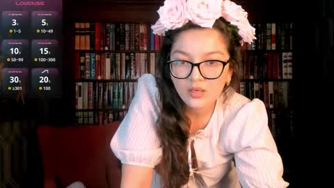 Snapshot of zarifabevi chatting on 10-31-25, 10:33 Zarifa online show from 10-31-25, 10:33