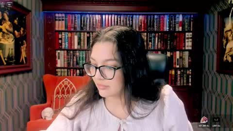 Snapshot of zarifabevi chatting on 11-19-25, 12:49 Zarifa online show from 11-19-25, 12:49