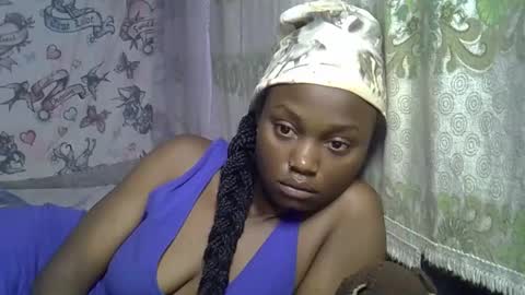 Snapshot of zarinamarlin chatting on 05-07-26, 04:07 zarinamarlin online show from 05-07-26, 04:07