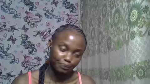 Snapshot of zarinamarlin chatting on 05-26-26, 09:33 zarinamarlin online show from 05-26-26, 09:33