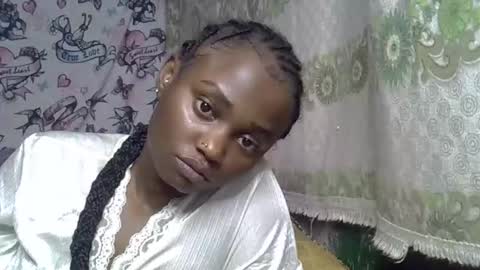 Snapshot of zarinamarlin chatting on 06-03-26, 02:33 zarinamarlin online show from 06-03-26, 02:33