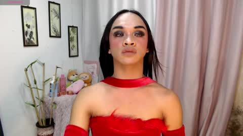 Snapshot of zaynelustts chatting on 12-15-25, 12:53 zaynelustts online show from 12-15-25, 12:53