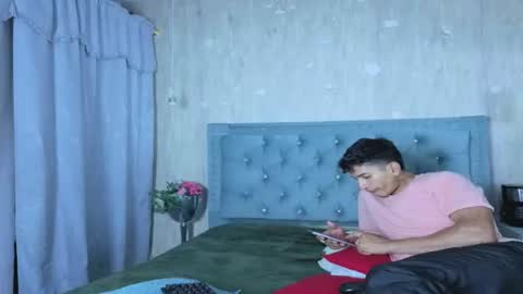 zaynmoretti online show from 06-23-26, 03:04