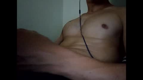 Snapshot of ze___________________ chatting on 02-26-25, 01:21 ze online show from 02-26-25, 01:21