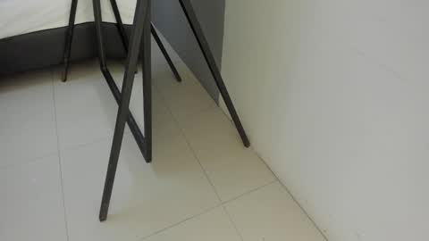 Snapshot of zean_lee chatting on 02-05-25, 11:02 Karolyne online show from 02-05-25, 11:02