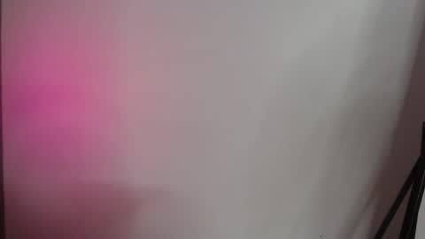 Snapshot of zean_lee chatting on 11-01-25, 11:23 Karolyne online show from 11-01-25, 11:23