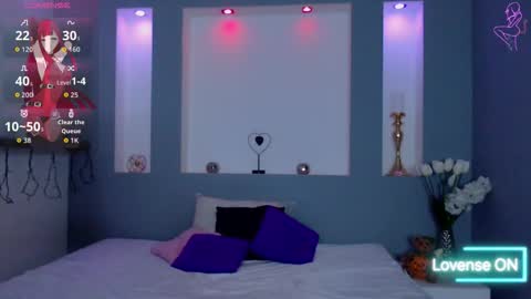 Snapshot of zean_lee chatting on 12-02-25, 11:15 Karolyne online show from 12-02-25, 11:15