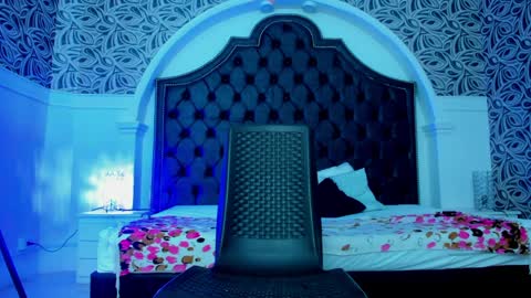 Karolyne online show from 04-09-26, 06:30