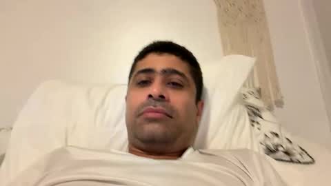 Snapshot of zee20241 chatting on 03-09-26, 01:31 zee20241 online show from 03-09-26, 01:31