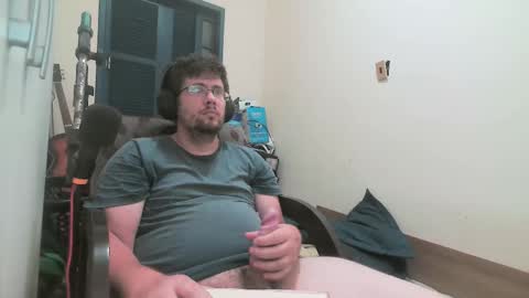 Snapshot of zehdolandia chatting on 02-07-26, 08:34 pervboy online show from 02-07-26, 08:34