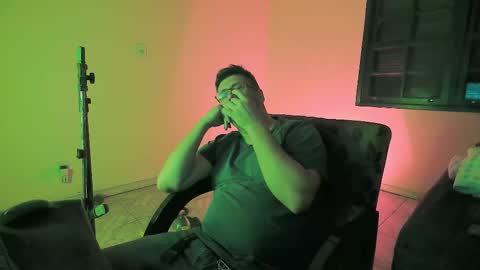 Snapshot of zehdolandia chatting on 03-16-26, 11:42 pervboy online show from 03-16-26, 11:42