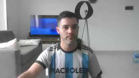 Snapshot of zehfren chatting on 03-28-26, 05:12 Zehfren online show from 03-28-26, 05:12