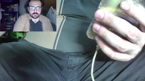 Snapshot of zeibud chatting on 06-27-26, 01:39 Cass online show from 06-27-26, 01:39
