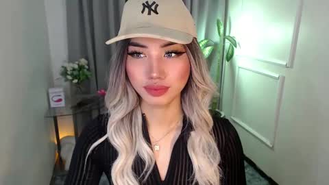 zelainalovetocum online show from 02-10-25, 01:03