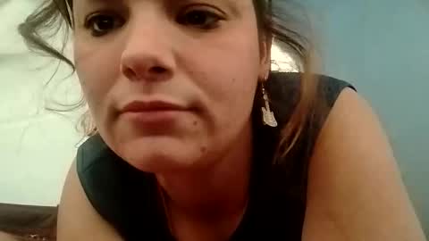 KENDAL Kaylee online show from 12-19-25, 07:10