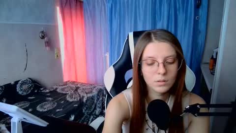 Julia online show from 01-08-26, 11:01