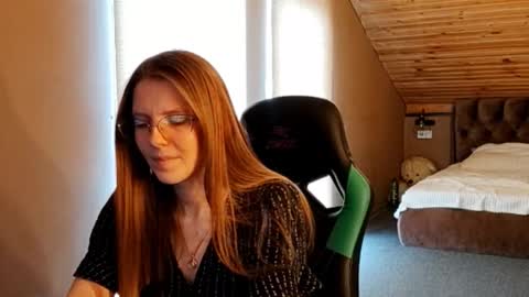 Julia online show from 01-10-26, 11:23