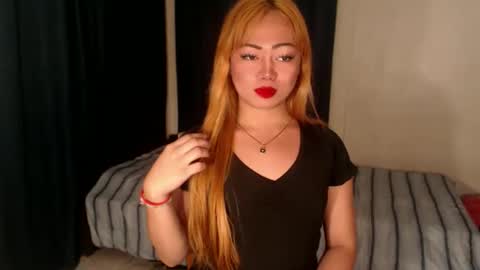 Snapshot of zemi_max chatting on 05-18-26, 11:49 zemi_max online show from 05-18-26, 11:49