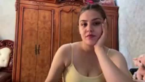 Snapshot of zenaidamunguia chatting on 07-12-26, 08:16 Mira online show from 07-12-26, 08:16