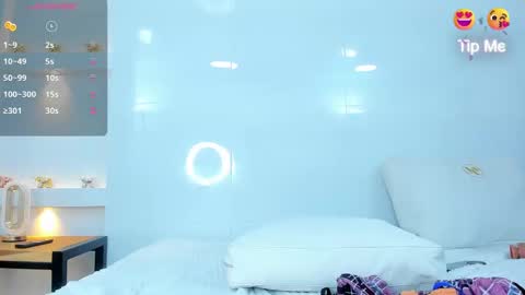 Zenda Evans online show from 03-12-25, 10:26