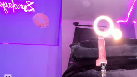 Snapshot of zendayagreey chatting on 02-27-26, 08:42 Zendaya online show from 02-27-26, 08:42