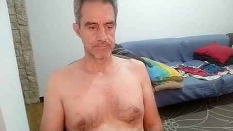 Snapshot of zenikk chatting on 06-14-26, 08:33 zenikk online show from 06-14-26, 08:33