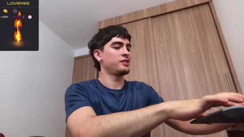 Zenn online show from 12-05-24, 03:39