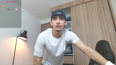 Zenn online show from 02-15-25, 02:33