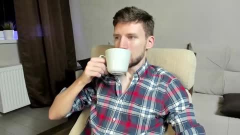 Andrew online show from 02-19-25, 04:55