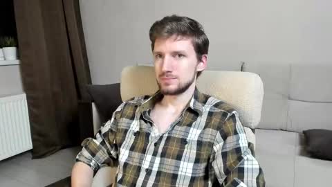 Snapshot of zepanl chatting on 12-19-25, 11:45 Andrew online show from 12-19-25, 11:45