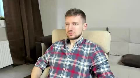 Snapshot of zepanl chatting on 02-16-26, 09:05 Andrew online show from 02-16-26, 09:05