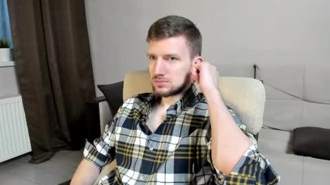 Snapshot of zepanl chatting on 02-27-26, 08:25 Andrew online show from 02-27-26, 08:25