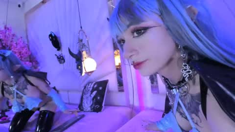    online show from 12-05-24, 02:11