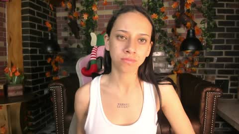 Snapshot of zephyra_angels1 chatting on 12-25-24, 06:30 ZEPHYRA ANGELS online show from 12-25-24, 06:30