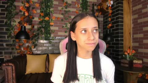 Snapshot of zephyra_angels1 chatting on 01-03-25, 06:57 ZEPHYRA ANGELS online show from 01-03-25, 06:57