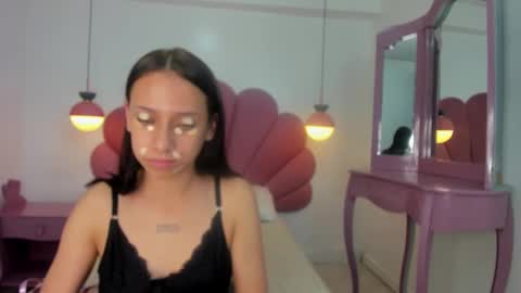 Snapshot of zephyra_angels1 chatting on 01-07-25, 06:14 ZEPHYRA ANGELS online show from 01-07-25, 06:14