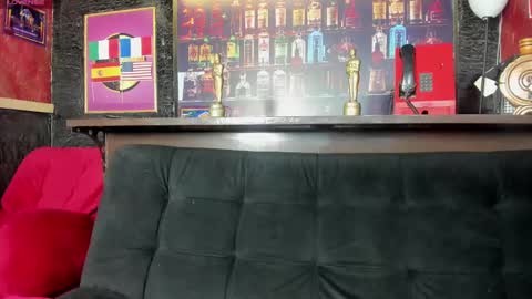 Snapshot of zephyra_angels1 chatting on 01-25-25, 10:18 ZEPHYRA ANGELS online show from 01-25-25, 10:18