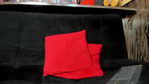 Snapshot of zephyra_angels1 chatting on 03-08-25, 01:28 ZEPHYRA ANGELS online show from 03-08-25, 01:28