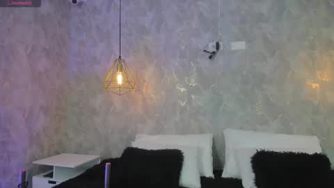 Snapshot of zephyra_angels1 chatting on 10-02-25, 04:41 ZEPHYRA ANGELS online show from 10-02-25, 04:41