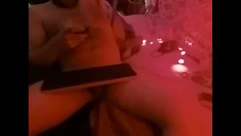 Snapshot of zeroandhero chatting on 12-01-24, 11:14 zero online show from 12-01-24, 11:14