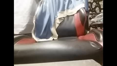 Snapshot of zeroandhero chatting on 12-12-24, 07:08 zero online show from 12-12-24, 07:08