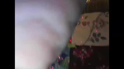 Snapshot of zeroandhero chatting on 10-14-25, 01:34 zero online show from 10-14-25, 01:34