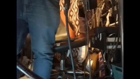 Snapshot of zeroandhero chatting on 11-30-25, 11:47 zero online show from 11-30-25, 11:47