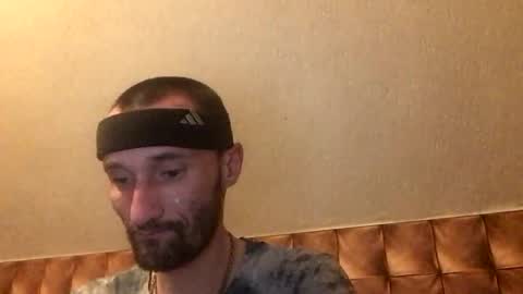 Snapshot of zervale chatting on 12-16-24, 02:16 zervale online show from 12-16-24, 02:16