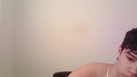 zeus_183 online show from 11-16-25, 12:44