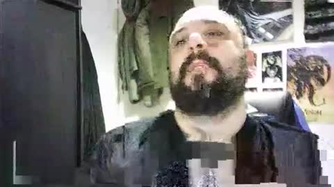 Snapshot of zeuxhogan chatting on 12-16-25, 11:15 zeuxhogan online show from 12-16-25, 11:15